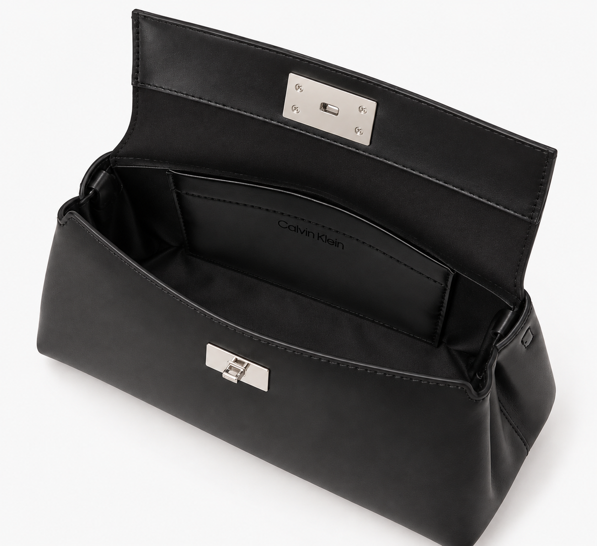 Borsa a spalla nera lucida con chiusura argentata