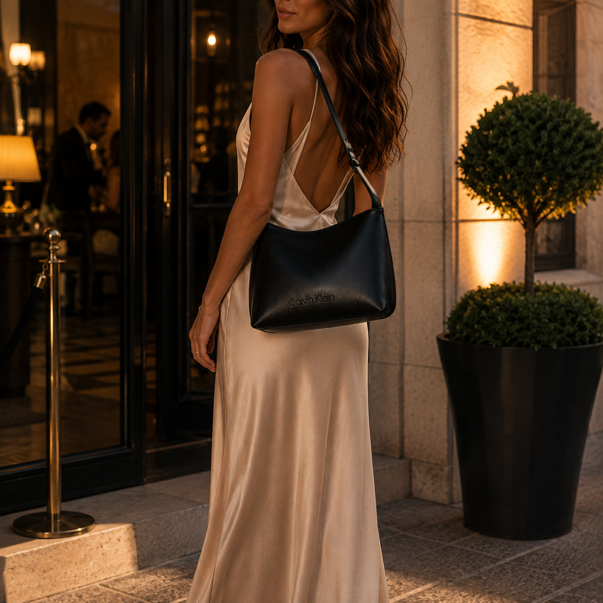 Trapezoidal Shoulder Bag - Black